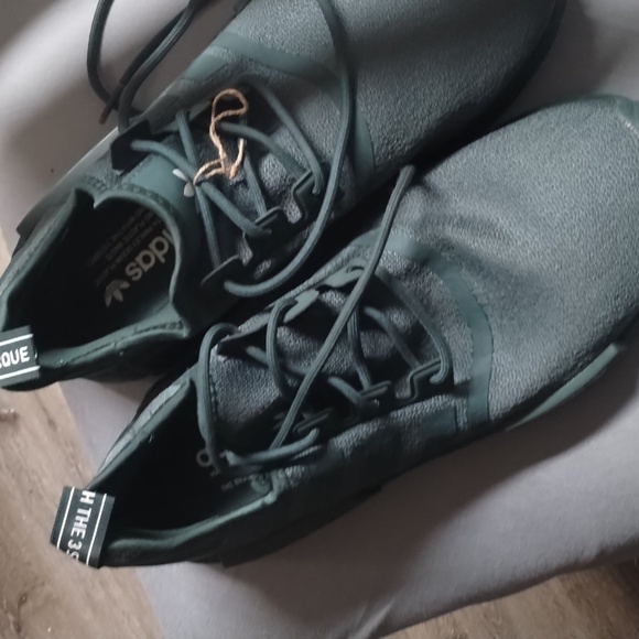 Adidas La Marque Sneakers - Picture 1 of 3